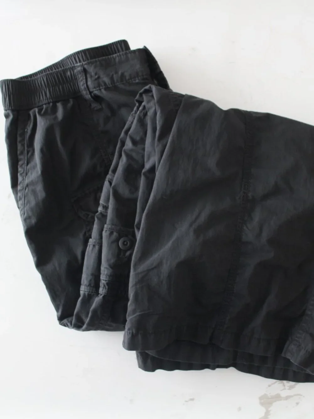 Aritzia TNA Romario Cargo Pants - Size Medium - Picture 9 of 11